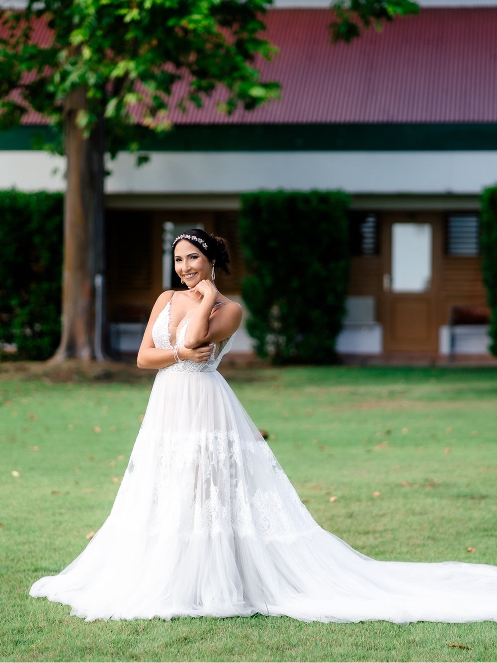 Elegant White Lace Wedding Dress with Plunging V-Neck